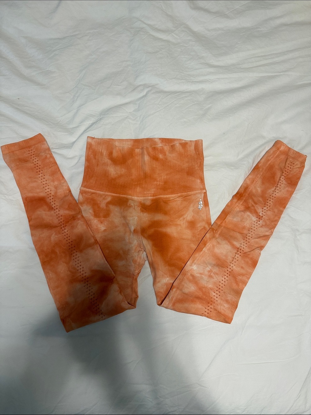 Free People Movement Good Karma Tie Dye Legging in Coral Clay Size XS/S NEW - Picture 3 of 5